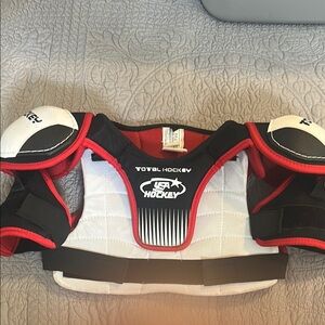 USA Hockey Shoulder Pads